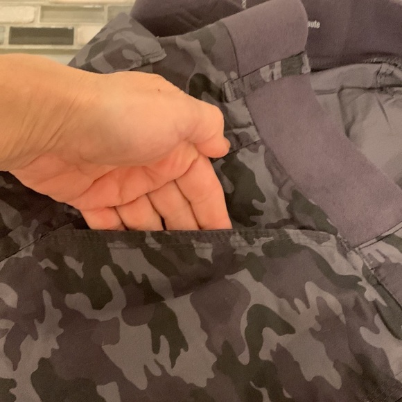 RIDERS BY LEE Camouflage Pattern Grey Utility Shorts Size 20W plus size - Picture 4 of 14